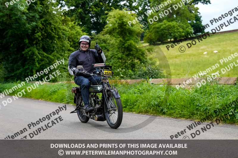 Vintage motorcycle club;eventdigitalimages;no limits trackdays;peter wileman photography;vintage motocycles;vmcc banbury run photographs